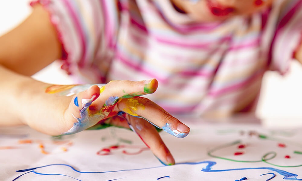 Leia mais sobre o artigo Dia da criatividade: dicas de brinquedos que a estimulam
